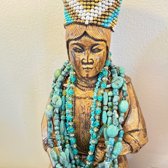 Come dig with me. Unlisted gorgeousness in every price range. - Picture 3 of 17